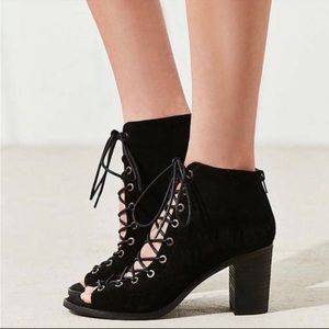 Jeffrey Campbell Cors bootie
